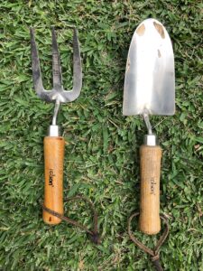 Learn How To Clean Garden Tools In The Most Efficient Way