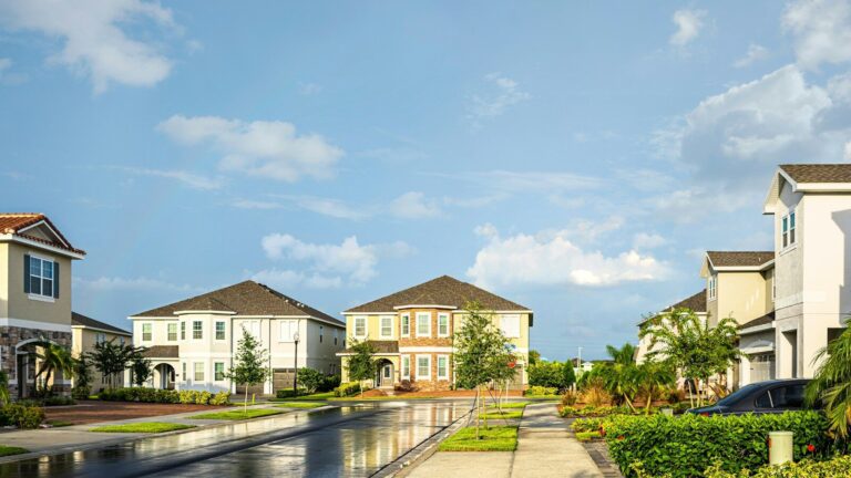 Preventing Mold and Mildew in Florida’s Humidity: An Orlando Homeowner’s Guide